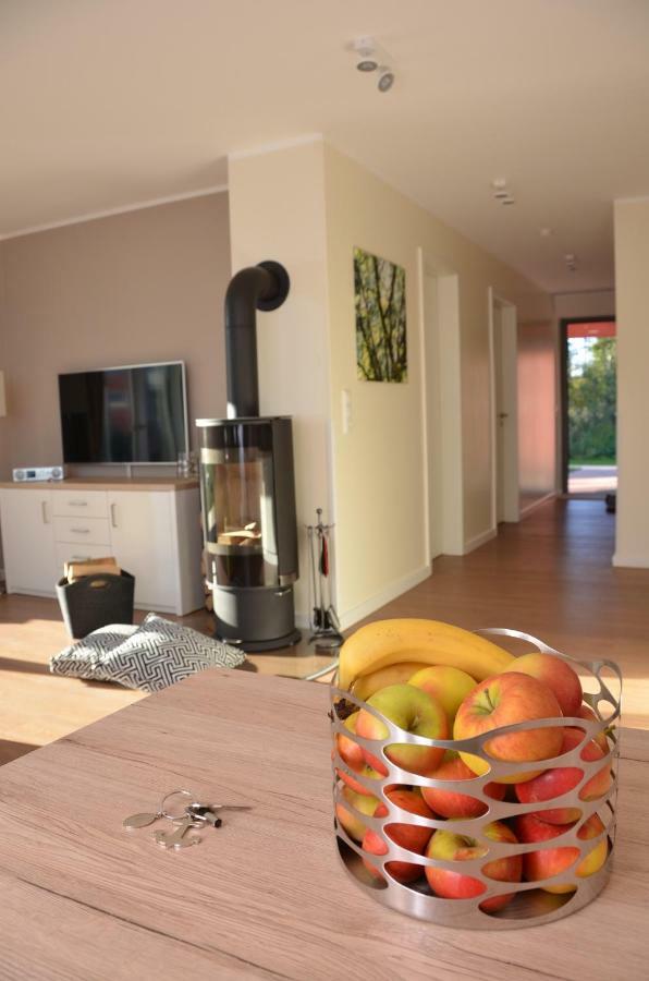 Apartment Plauseelig Mit Bootsliegeplatz Optional Plau am See Exterior photo